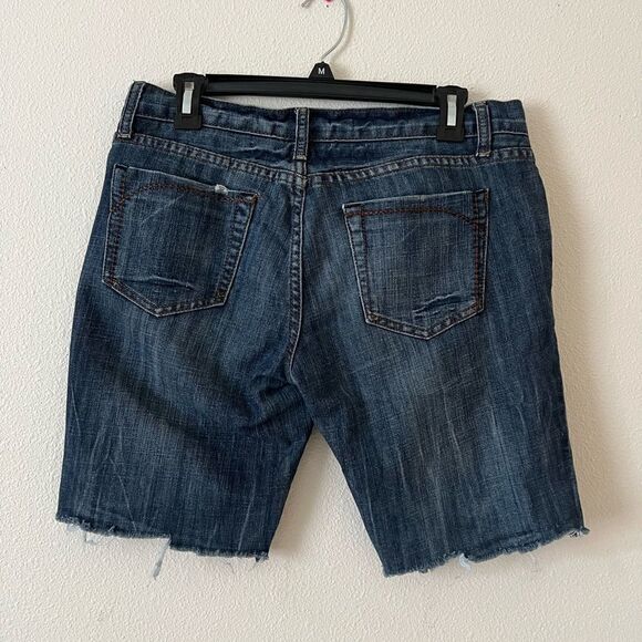 Refugee Women Jeans shorts 9 - Picture 5 of 5